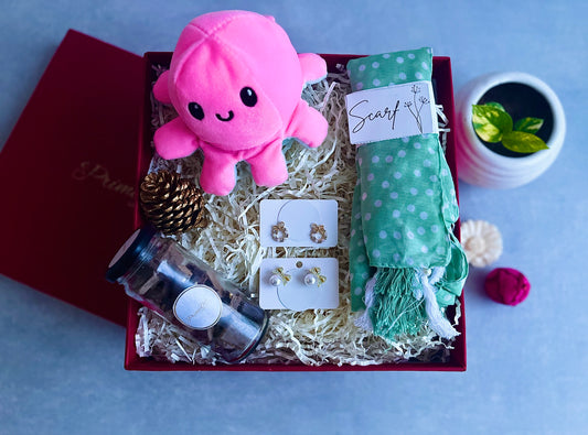 Sweet Snuggle Gift Box