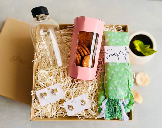 Fashionista's Feast Gift Box