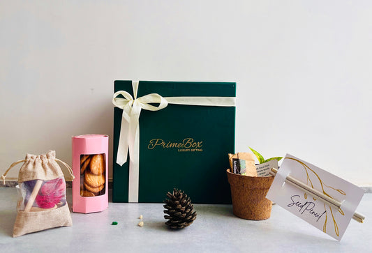 The Blooming Basket Gift Box