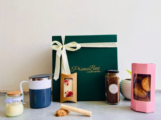 Cuddle & Crumble Gift Box