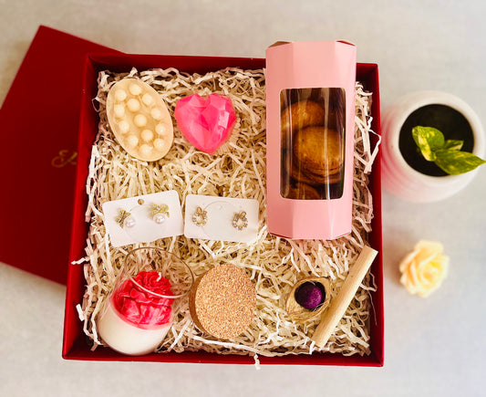 Aromatic Indulgence Gift Box