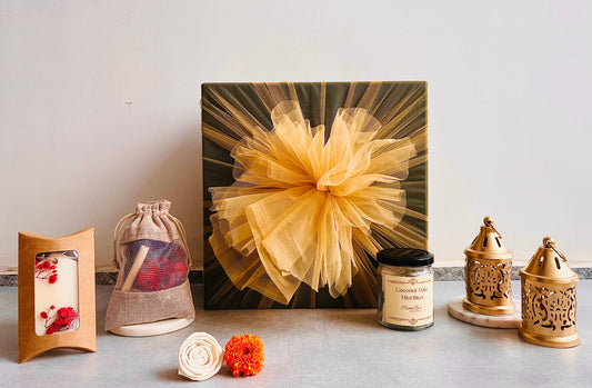 Warm Date Delight Gift Box